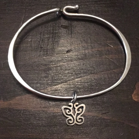 SOLD James Avery retired butterfly charm - Picture 4 of 4